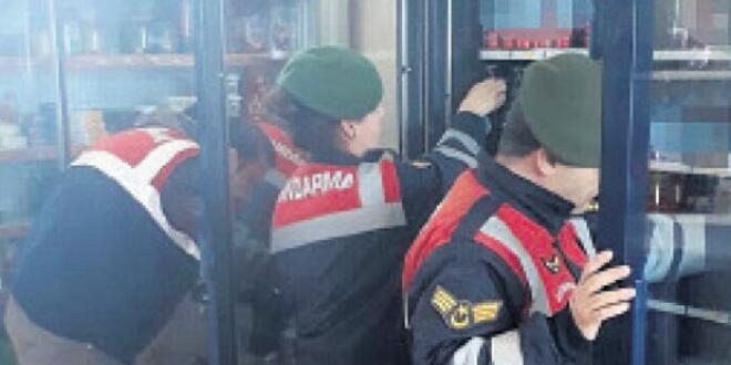 Tedbirlere uymayan 150 iş yeri sahibine para cezası kesildi