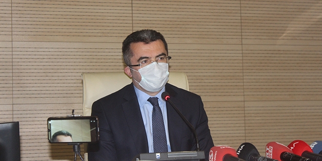 Kars'a giden gelin babaevine geldi, 9 kişiye virüs bulaştırdı