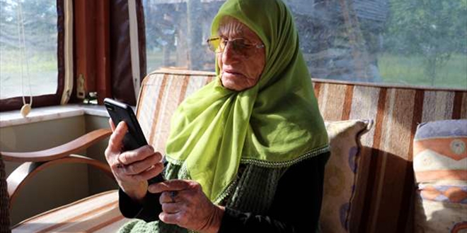 Bayramlarda şenlik yerine dönen evi bu sene sessiz kaldı