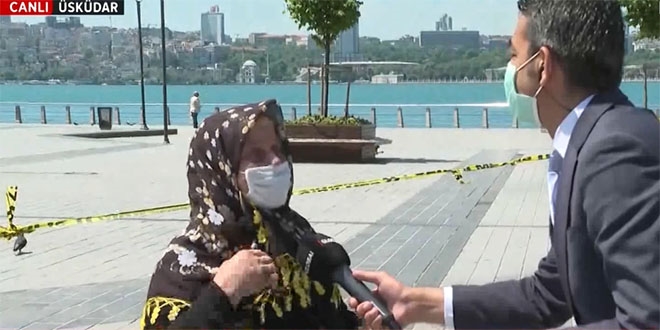 Canlı yayında röportaj verirken gözyaşlarını tutamadı