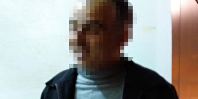 Hamile kadını tekmeleyip, polise saldıran muhtar, adli kontrolle serbest