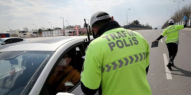 İstanbullular, şehirler arası seyahat yasağını böyle delmiş!