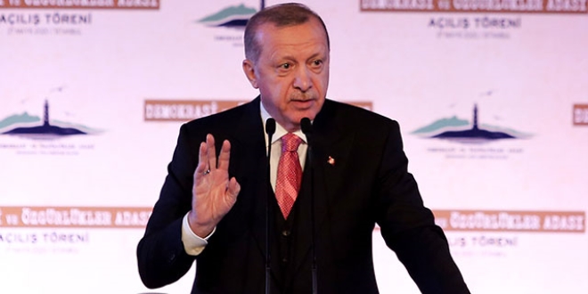 Erdoğan'dan 'Demokrasi ve Özgürlükler Adası' paylaşımı