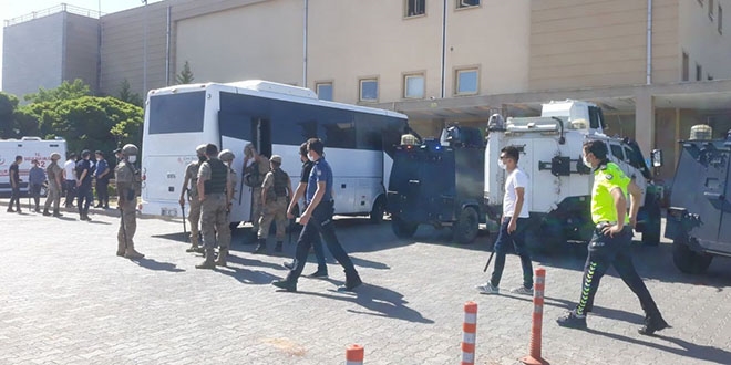 Akrabaların arazi kavgasında 2 ölü, 6 yaralı
