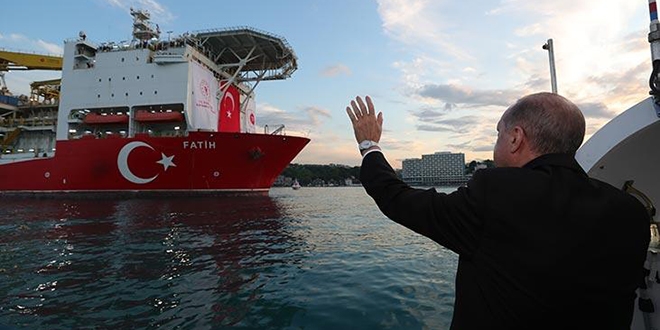 Cumhurbaşkanı Erdoğan, 'Fatih' sondaj gemisini uğurladı