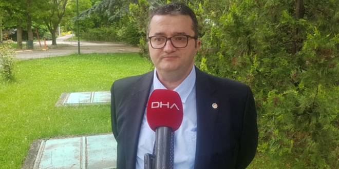 Virüs verilerini analiz etti, Türkiye için bitiş tarihi verdi