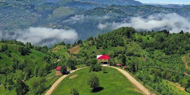 Karadeniz yaylaları ziyaretçilerini ağırlamaya hazırlanıyor