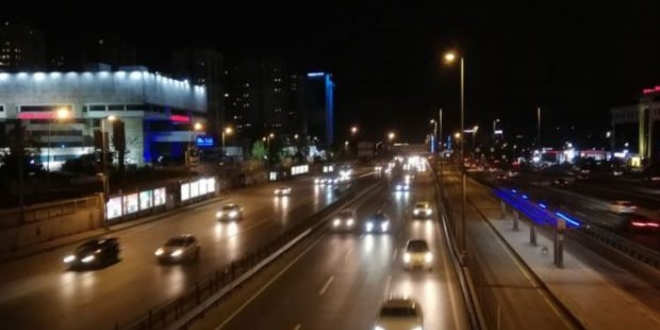 İstanbul'da araç yoğunluğu yaşanıyor