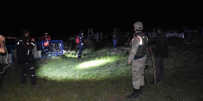 Kars'ta kaybolan engelli genci 300 kişilik ekip arıyor