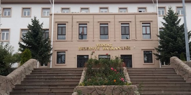 'Zimmet' iddiasıyla 4 belediye personeli tutuklandı