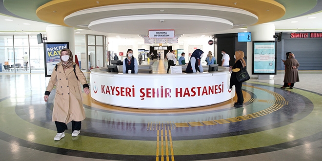 Kayseri Şehir Hastanesinde 'normalleşme' yoğunluğu