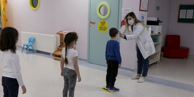 Öğrenciler en çok arkadaşlarını ve öğretmenlerini özledi