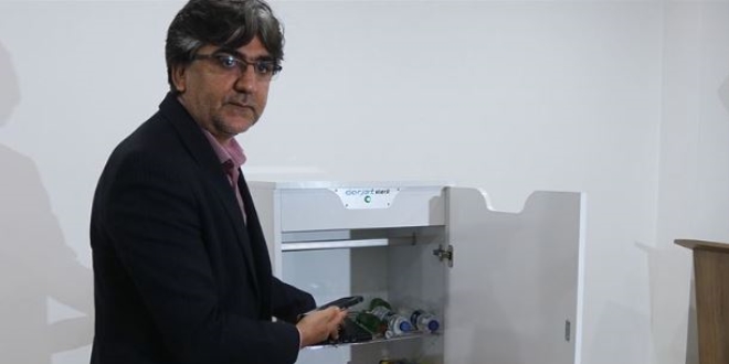 İçerisindeki eşyaları virüsten arındıran steril dolap ürettiler