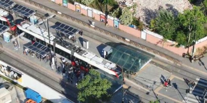 Metrobüs durakları eski günlerine döndü