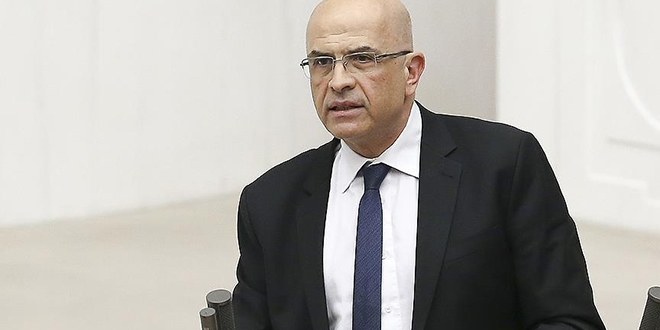 Vekilliği düşürülen Berberoğlu: Cezamı yatmak için teslim olacağım