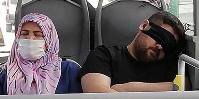 Bakan Koca'dan, bu fotoğrafa eleştiri
