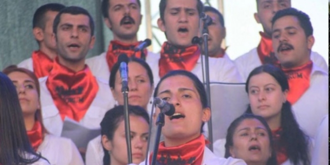 Grup Yorum şarkılarını DHKP-C'ye onaylatıyor
