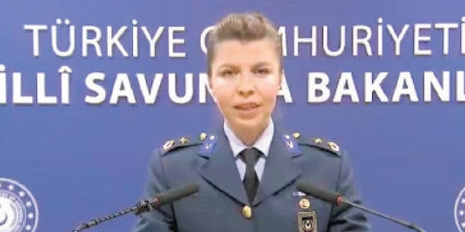 Savunma Bakanlığı'na ikinci kadın sözcü