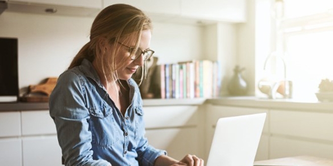 Evden �al��ma ko�ullar� evli �iftleri olumsuz etkiledi