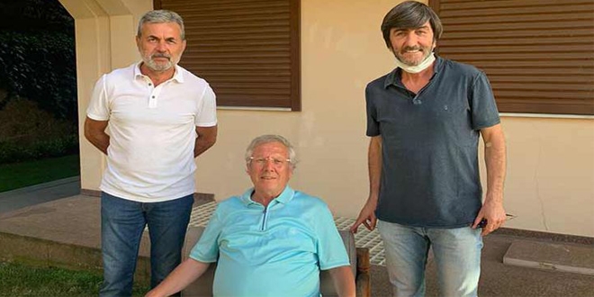 Aykut Kocaman ve Rıdvan Dilmen'in Aziz Yıldırım'ı ziyaretinde dikkat çeken detay