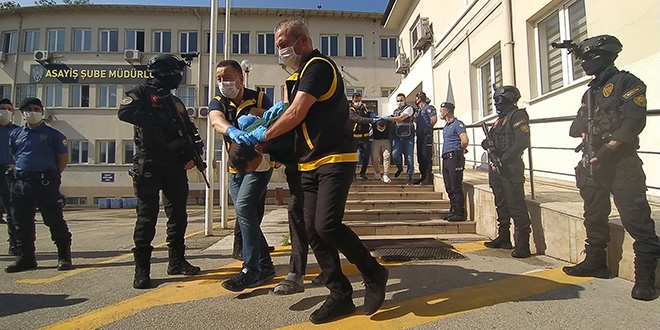 Bursa emniyetinde korona alarmı: 50 memura test yapıldı