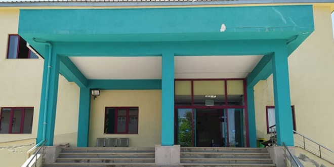 Doktora 'sizi boşuna dövmüyorlar' diyen çift gözaltına alındı
