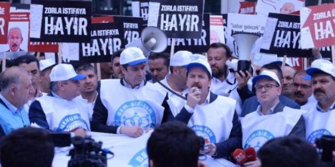 Memur-Sen'den sosyal mesafeli eylem kararı