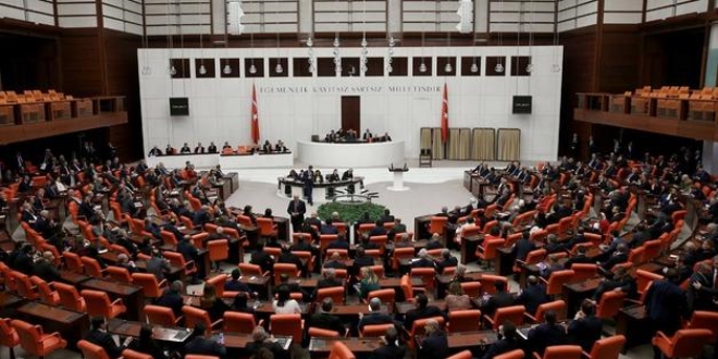 CHP'den 'renci' ve 'ehliyet' aff ars