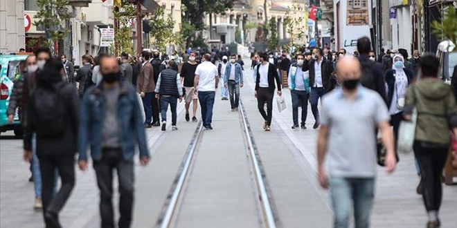 Ev karantinasında olanlardan 40 yaş üstü daha umutlu