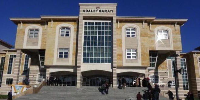 FETÖ'den gözaltına alınan 5 eski polis serbest bırakıldı