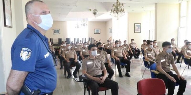 Bekçilerin mesleki eğitimi başladı