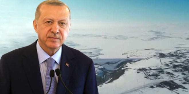 Erdoğan, ekrana yanlış görüntüyü veren reji ekibini uyardı
