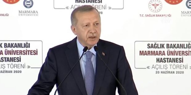 Erdoğan: Darbe girişimiyle doğrudan hayatımıza kastettiler