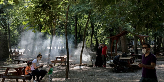 Belgrad Ormanı ziyaretçi akınına uğradı