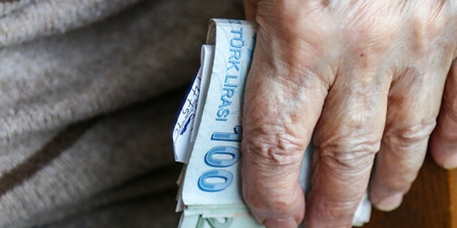 Milyonlarca emekliyi ilgilendiren nemli 'haciz' uyars