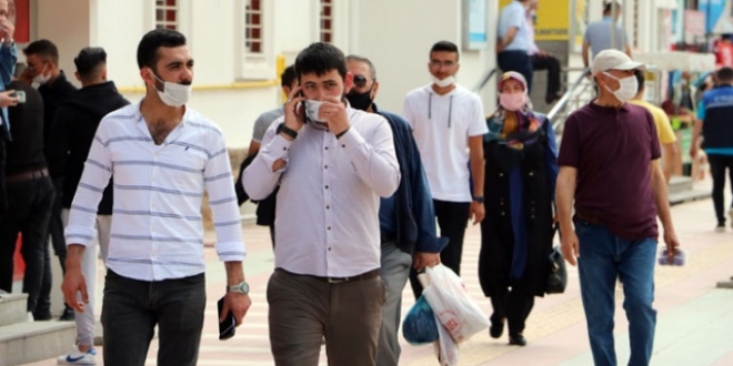 Komploculara karşı ikna kurulu