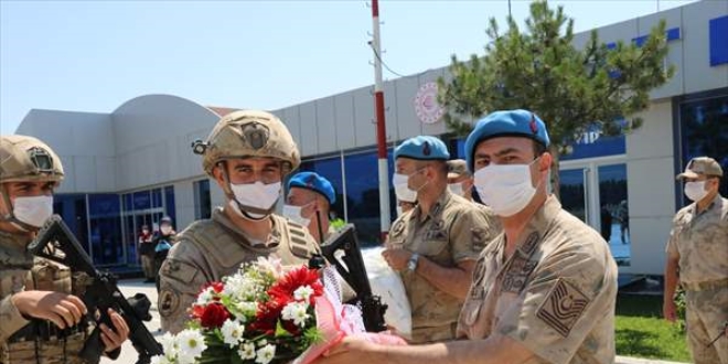 Barış Pınarı Harekatı bölgesinde görev yapan 'Boralar' yurda döndü