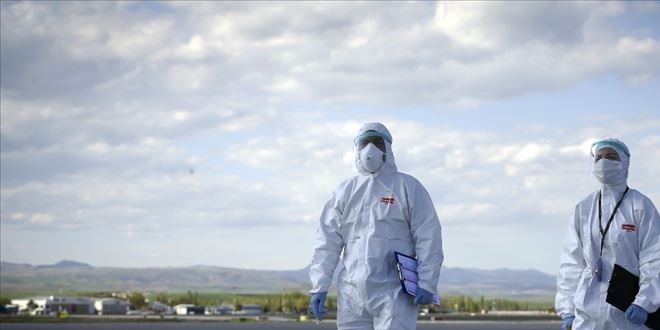 Türkiye'nin koronavirüsle mücadelesinde son 24 saatte yaşananlar