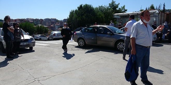 S�nav i�in yanl�� okula gitti, imdad�na vatanda�lar yeti�ti