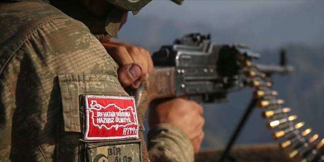 Van'da iki işçiyi şehit eden teröristler etkisiz hale getirildi