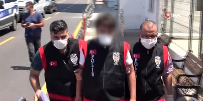 Kendisini taciz eden üvey babasını öldürdü, tutuklandı