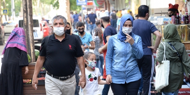 Maske ve sosyal mesafe, bulaşıcı hastalıkları azalttı