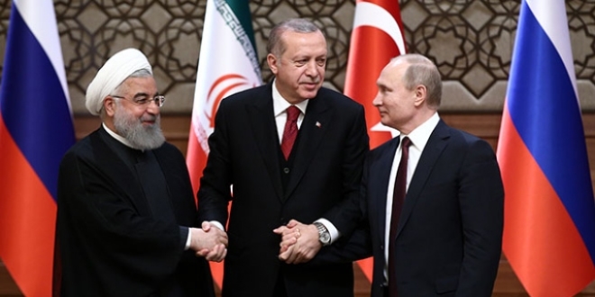 Cumhurbakan Erdoan, Putin ve Ruhani ile grecek