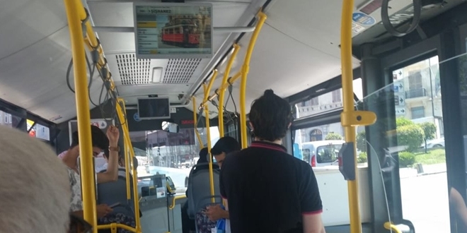 Otobüste maske tartışması kamerada