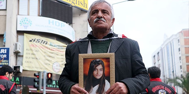 K�z� da�a ka��r�lan baba hukuk m�cadelesi ba�latacak