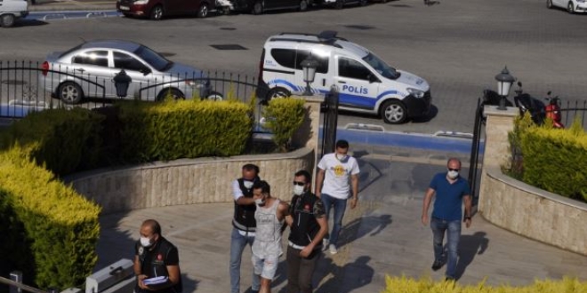 Uyuşturucu madde satarken yakalanan öğretmen tutuklandı