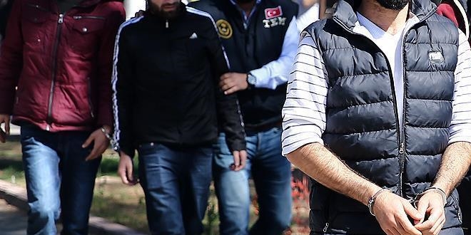 5 ilde terör örgütü PKK/KCK operasyonu: 10 gözaltı