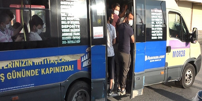 Sosyal mesafe yerine balık istifi!