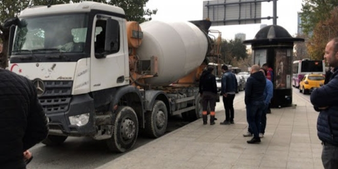 Trafikte yarış yapan mikser sürücülerine ceza yağdı