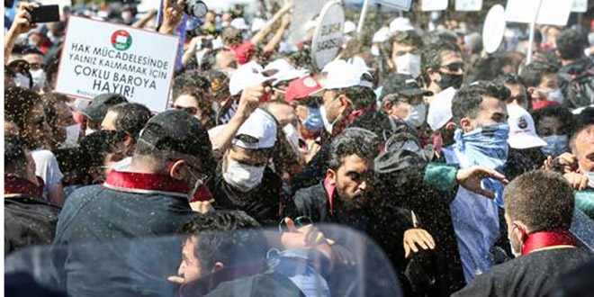 Emniyet polislere saldıran avukatlar hakkında suç duyurusunda bulunacak